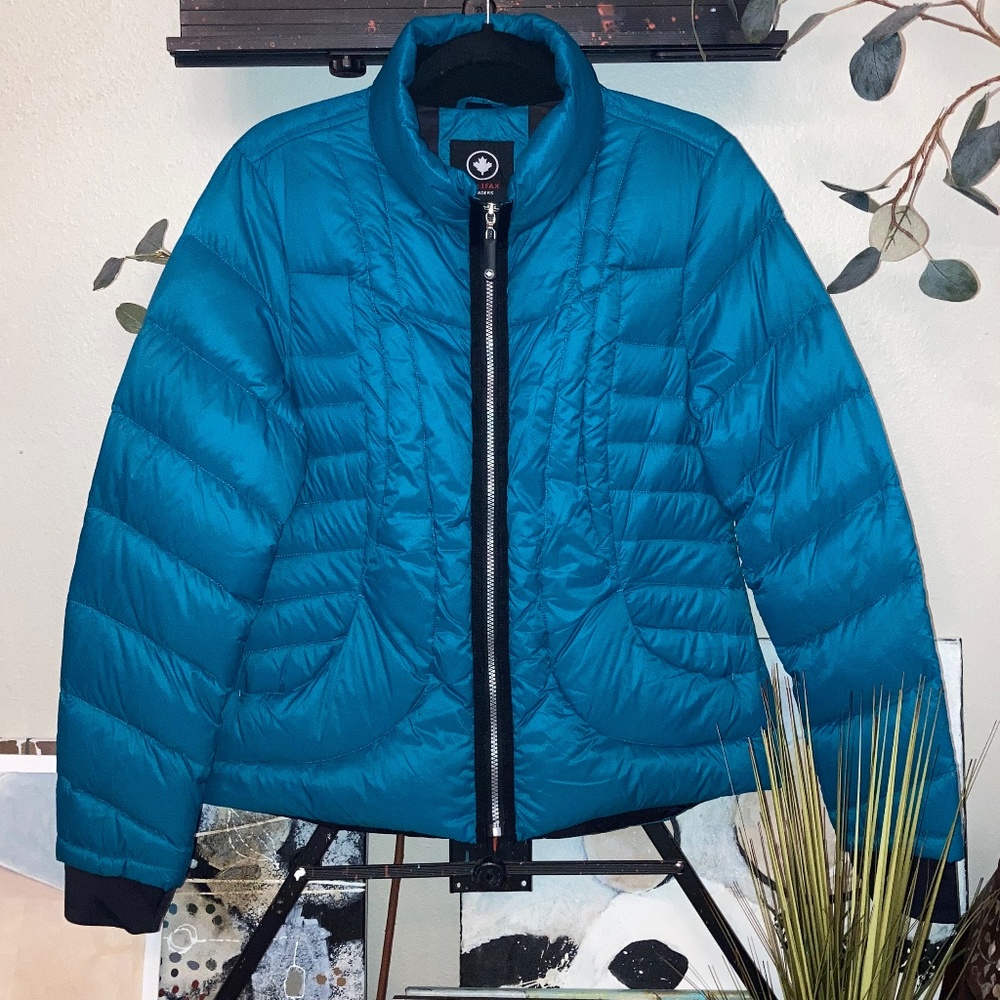 (NWOT) Beautiful New Puffer Jacket / Size L
